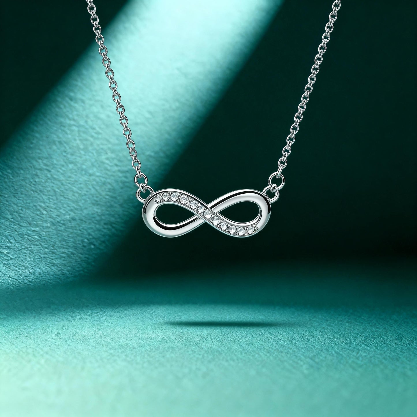 Colliers Fins & Intemporels