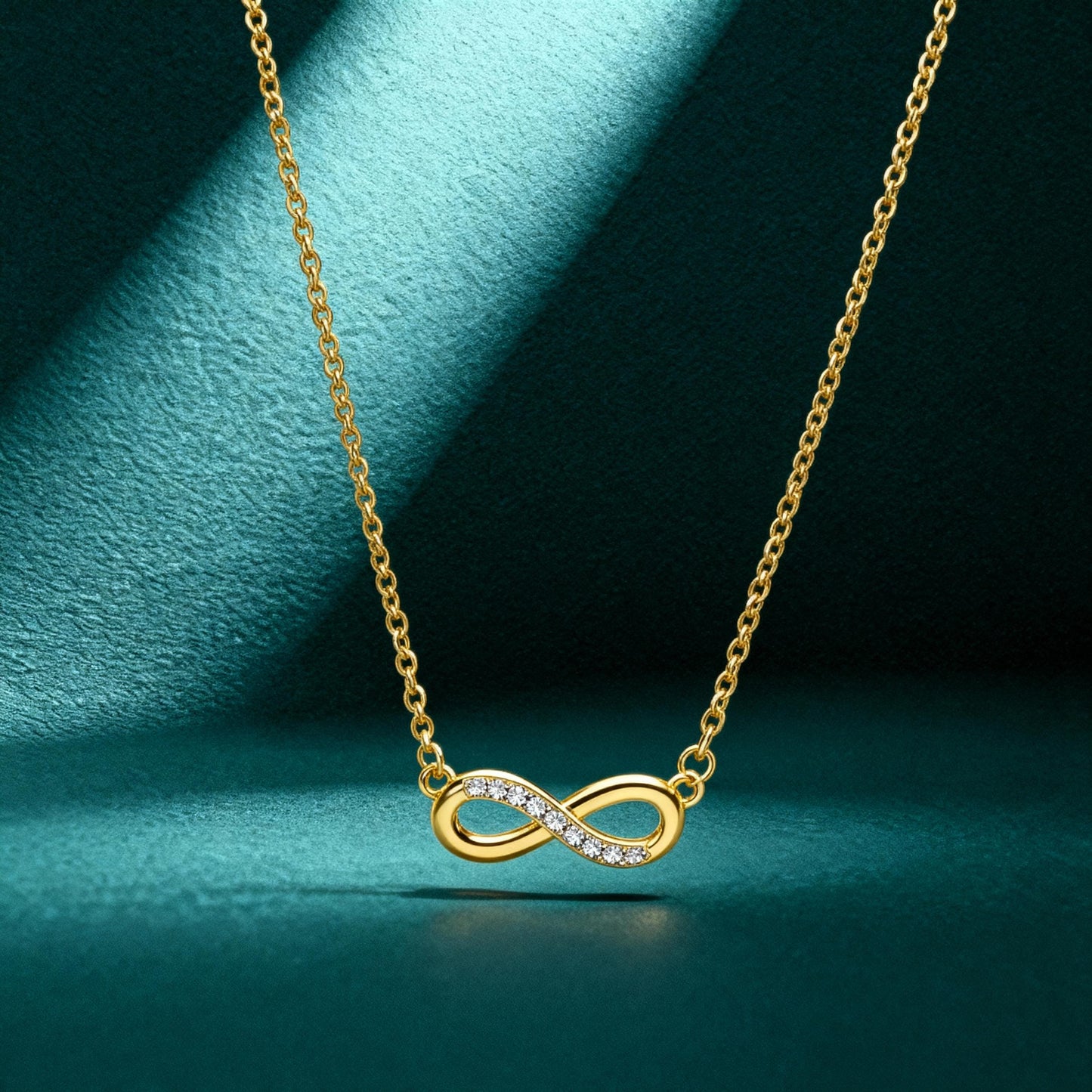 Colliers Fins & Intemporels